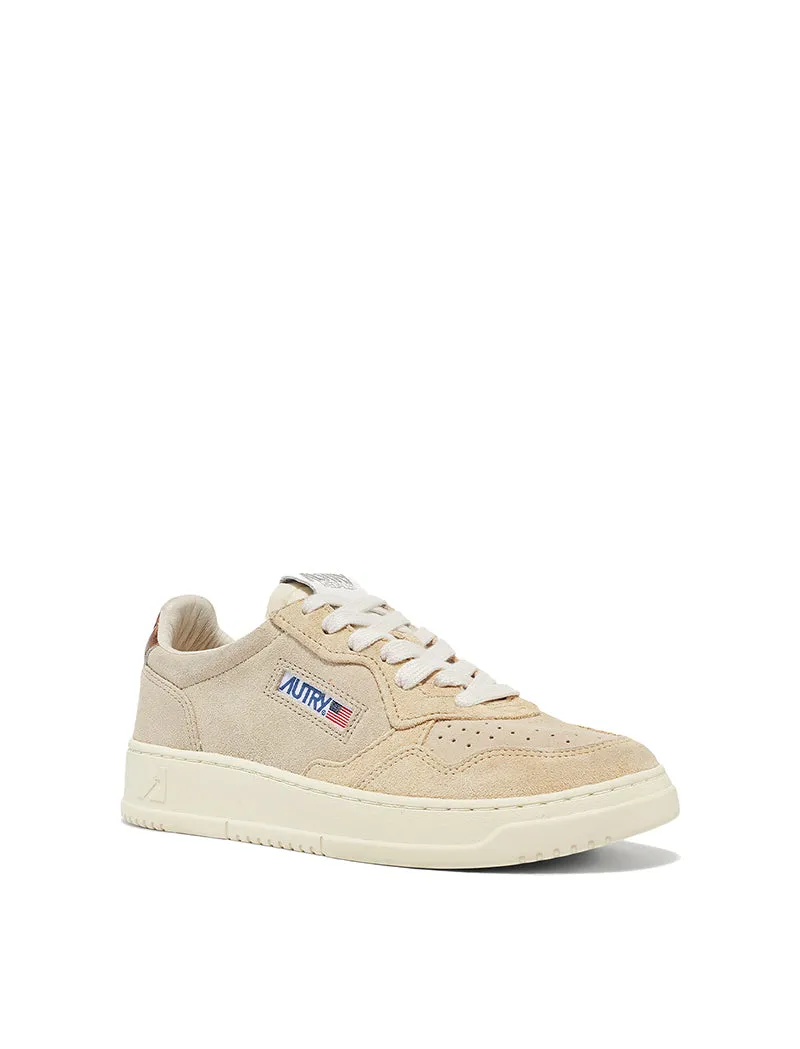 Autry Womens Medalist Low Trainer Mix Suede Geyser / Ecru