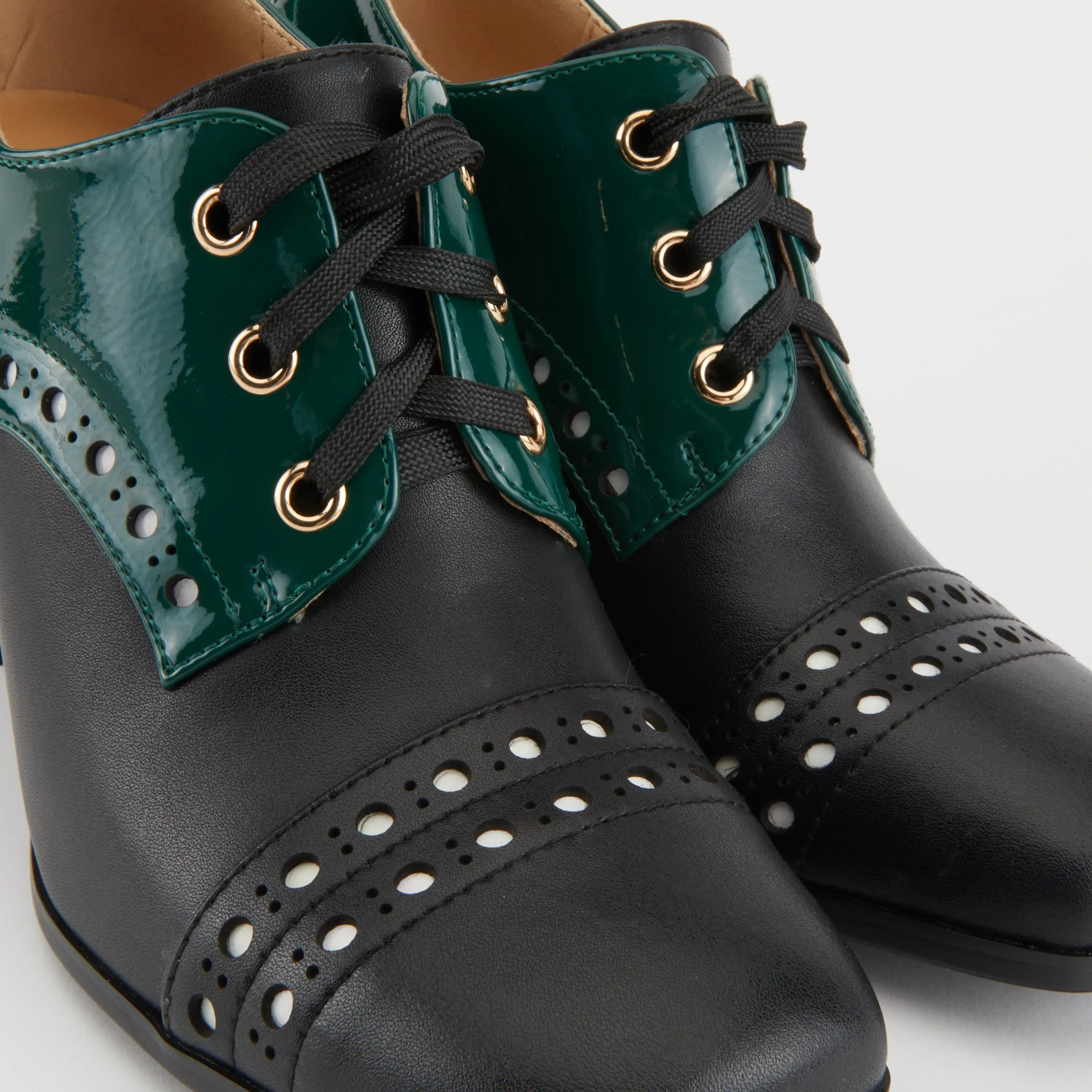 AZURA MALACHITE OXFORD LACE-UP SHOOTIE