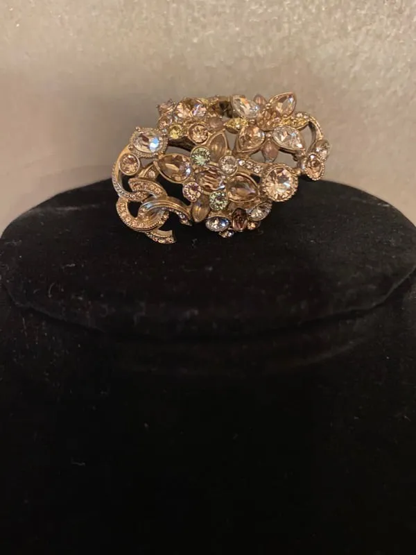 Chanel 16C Rare ‘Fairy Bouquet’ crystal CC Ring Size 5 1/4