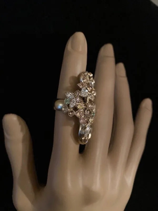 Chanel 16C Rare ‘Fairy Bouquet’ crystal CC Ring Size 5 1/4