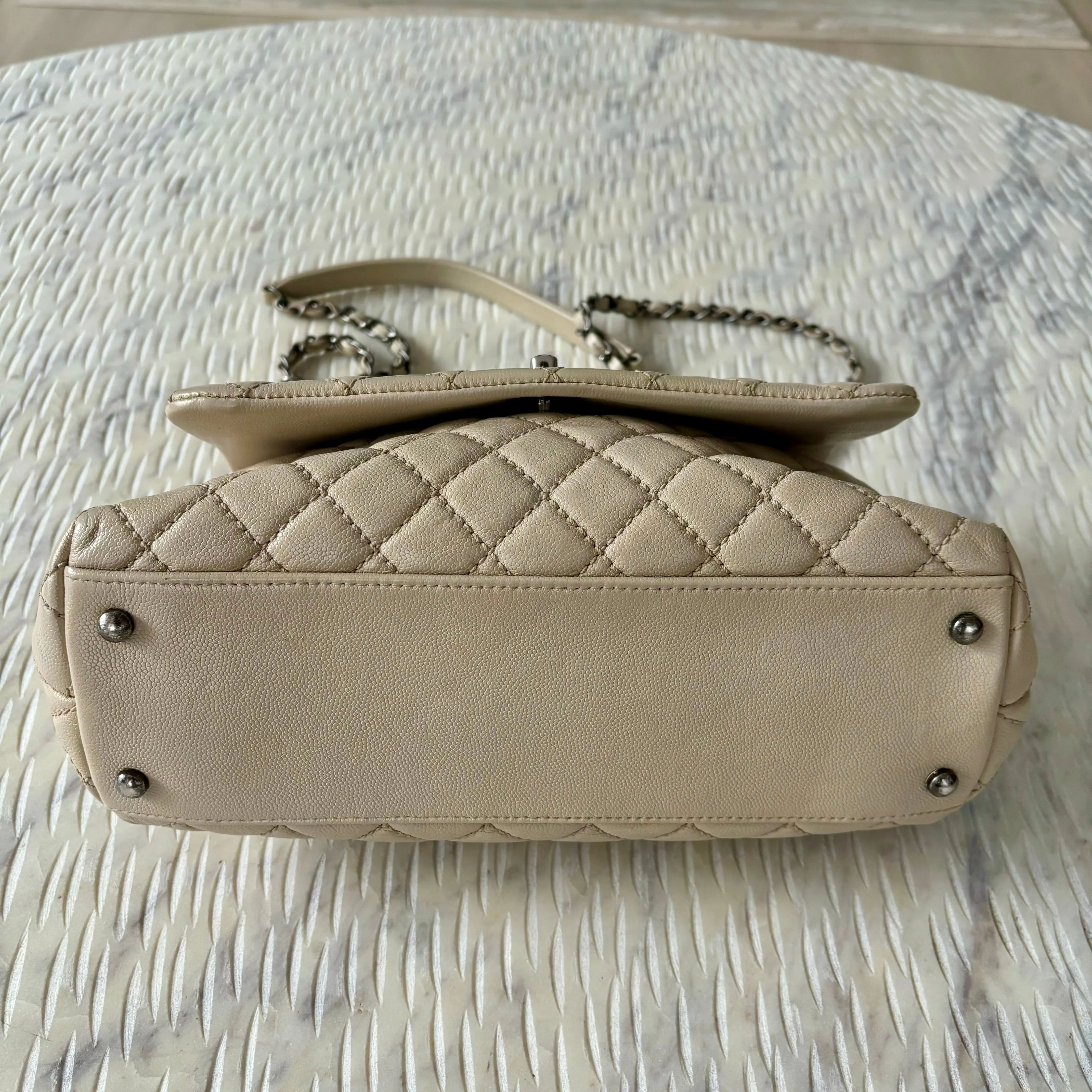 CHANEL Caviar Quilted Medium Coco Handle Flap Light Beige