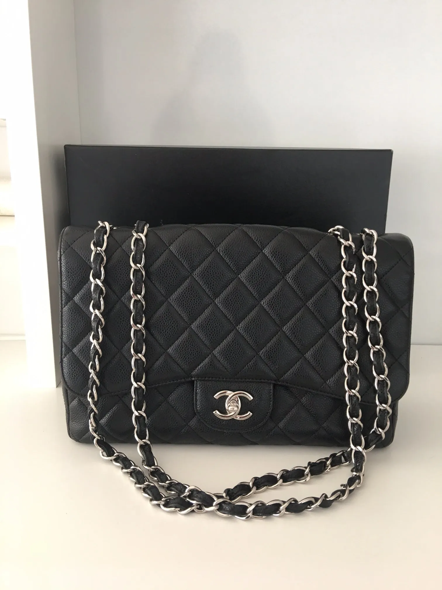 Chanel classic flap