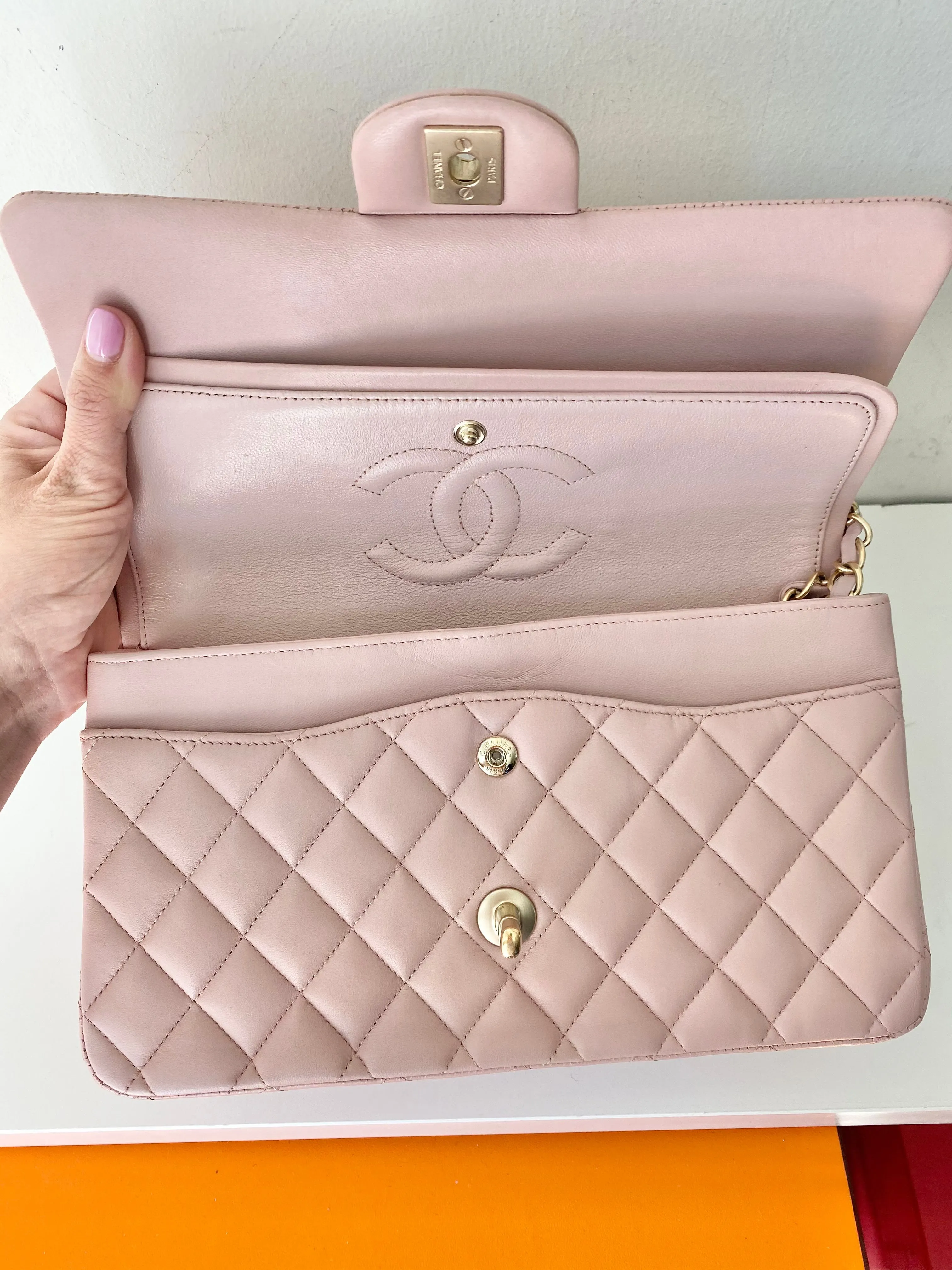 Chanel classic flap