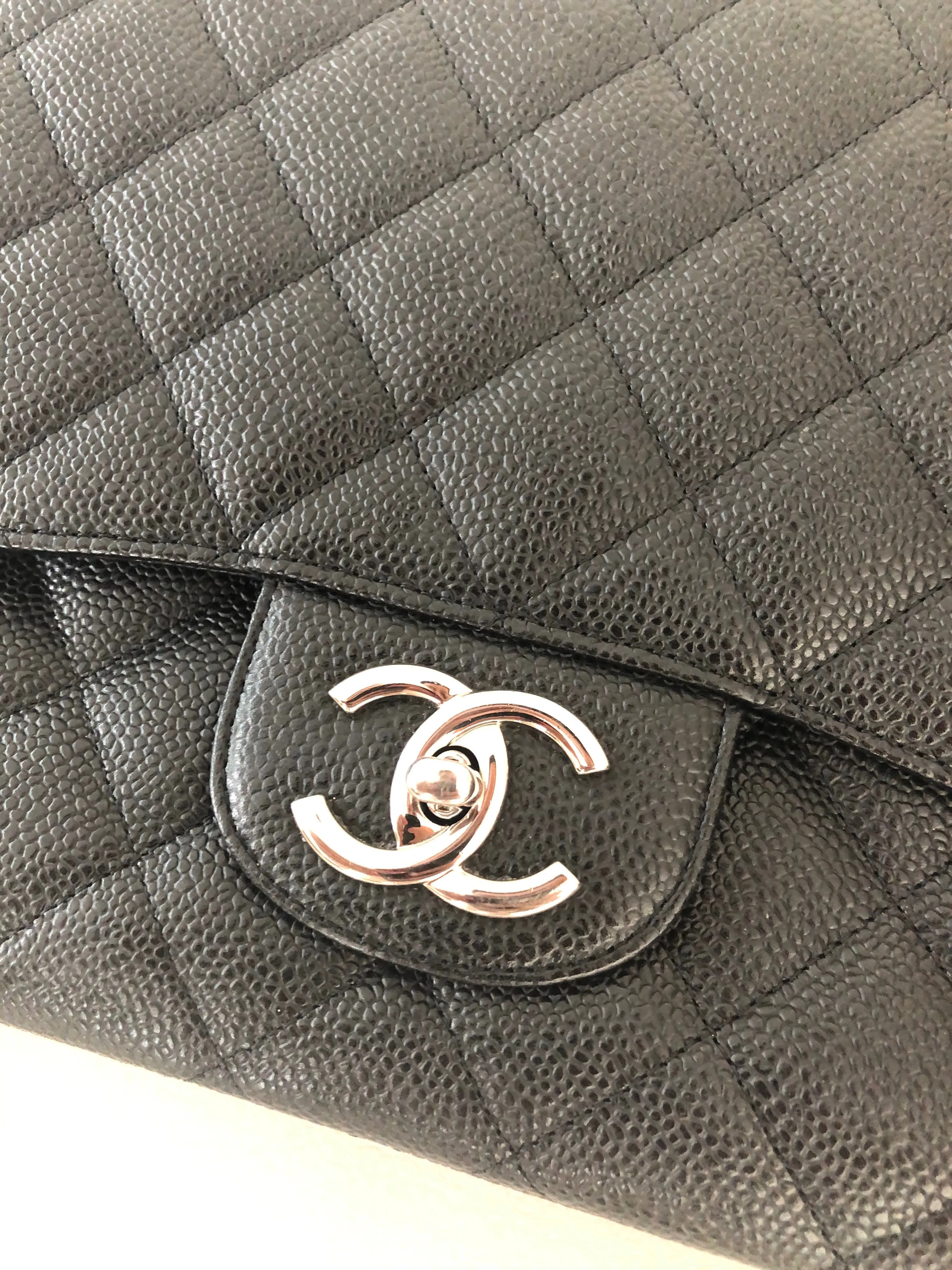 Chanel classic flap.maxi