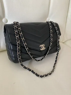 Chanel medium flap