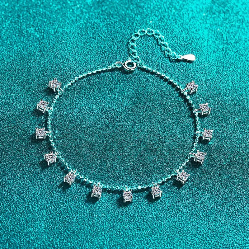 Elegant Tassel Four Claw Moissanite Bracelet