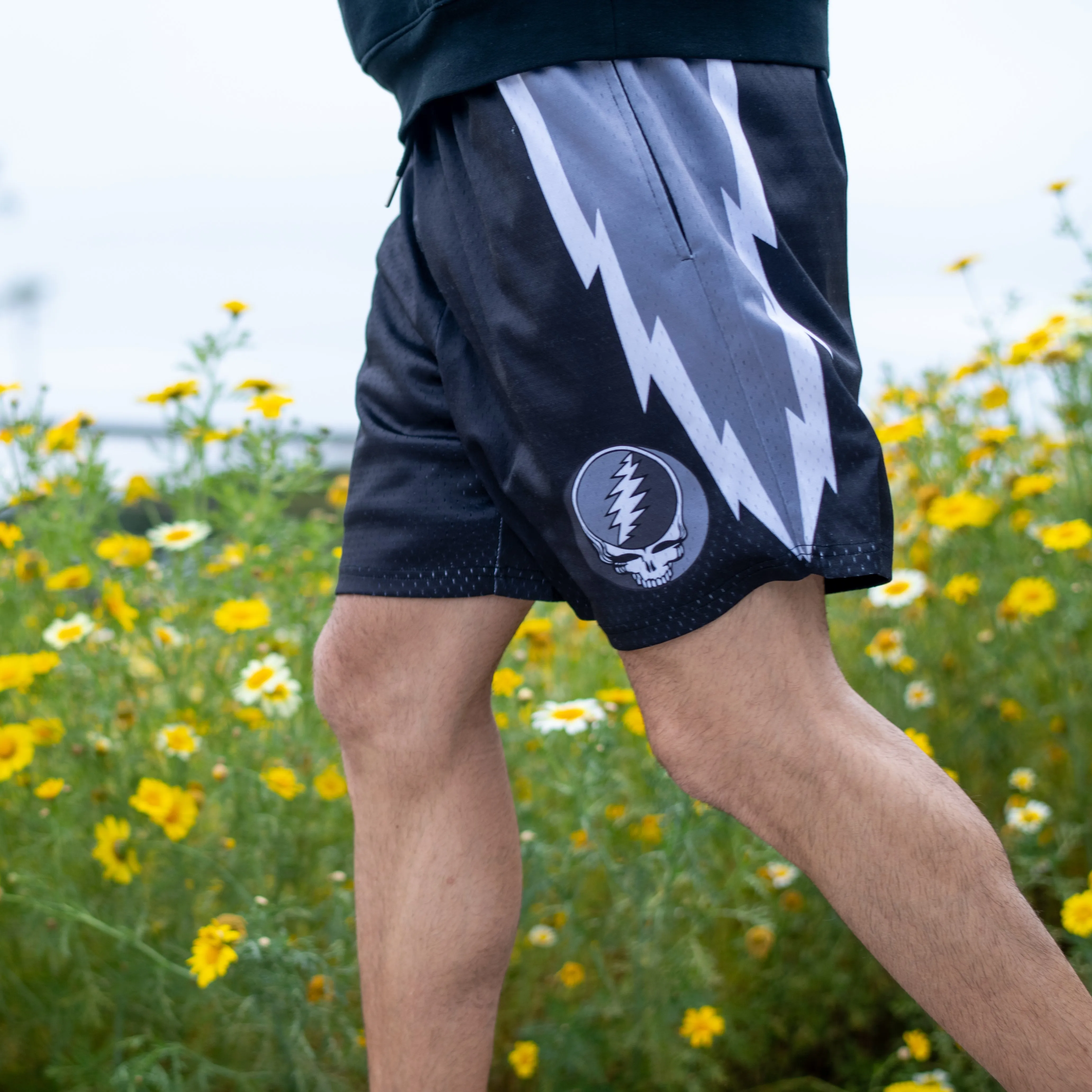 Grateful Dead | Mesh Shorts | Black & White Steal Your Face