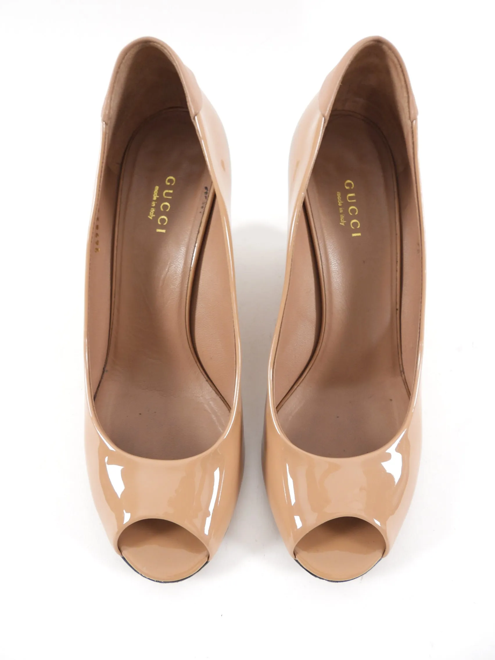 Gucci Beige Patent Wedge Heel - 38 / 8