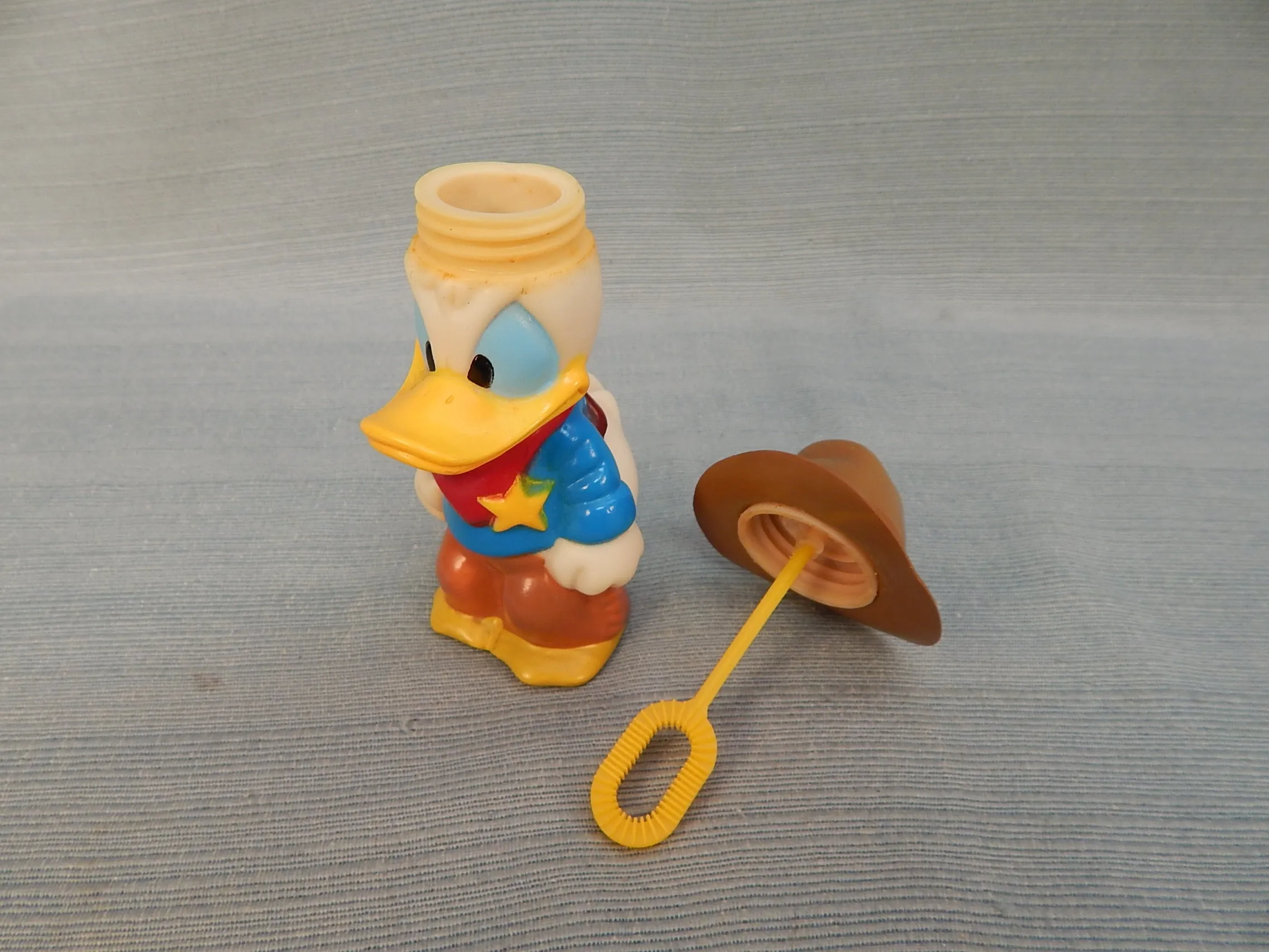 Tootsie Toy Sheriff Donald Duck Bubble Bottle