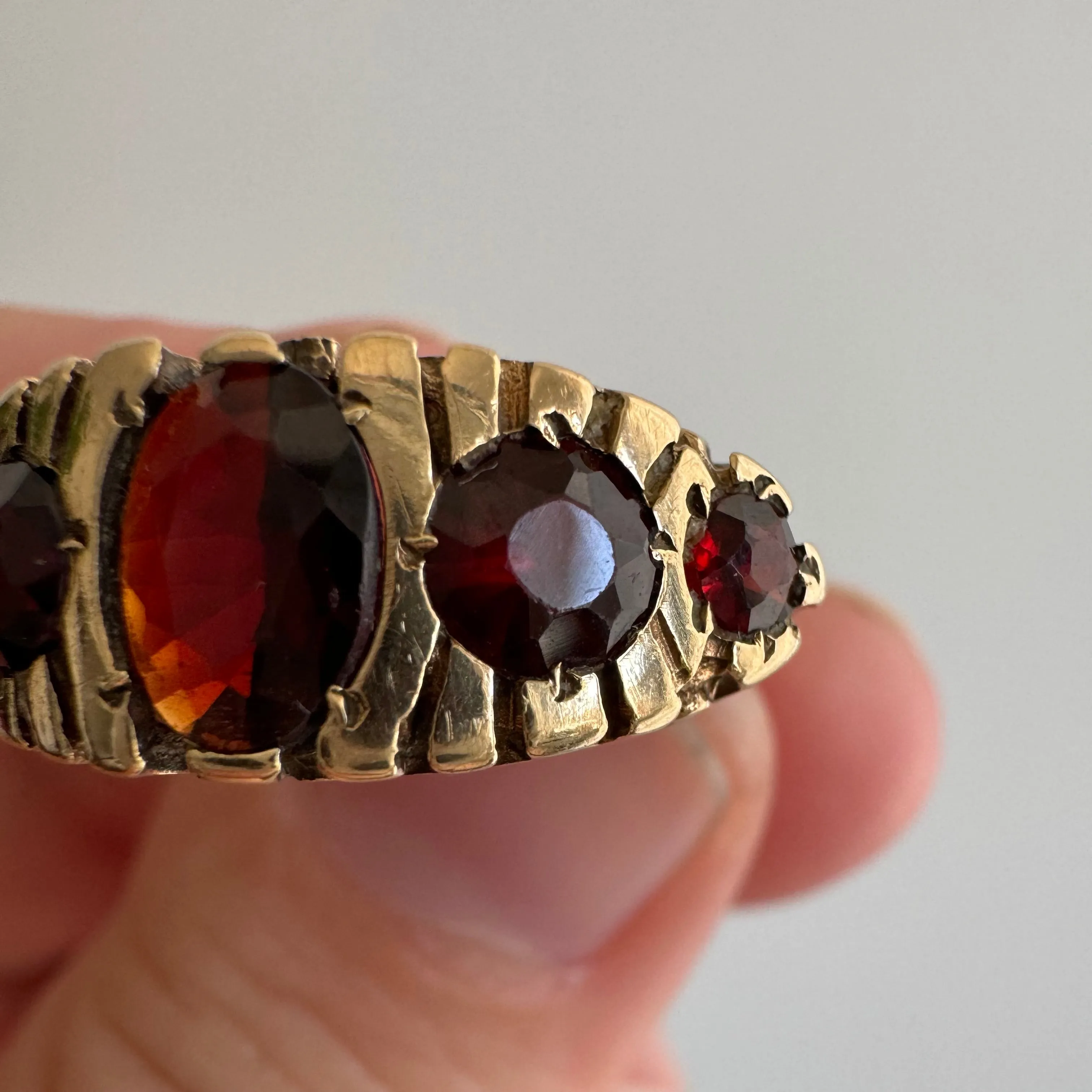 V I N T A G E // five stone boat / 9k and garnet glass five stone victorian style ring / size 6.25