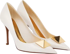 Valentino Garavani Cream One Stud Patent Leather Pumps UK 5.5 EU 38.5 👠